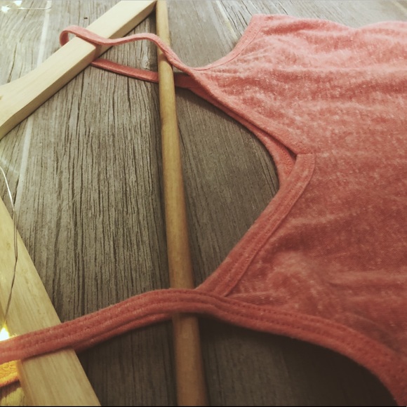 BDG peach tank - Picture 3 of 5